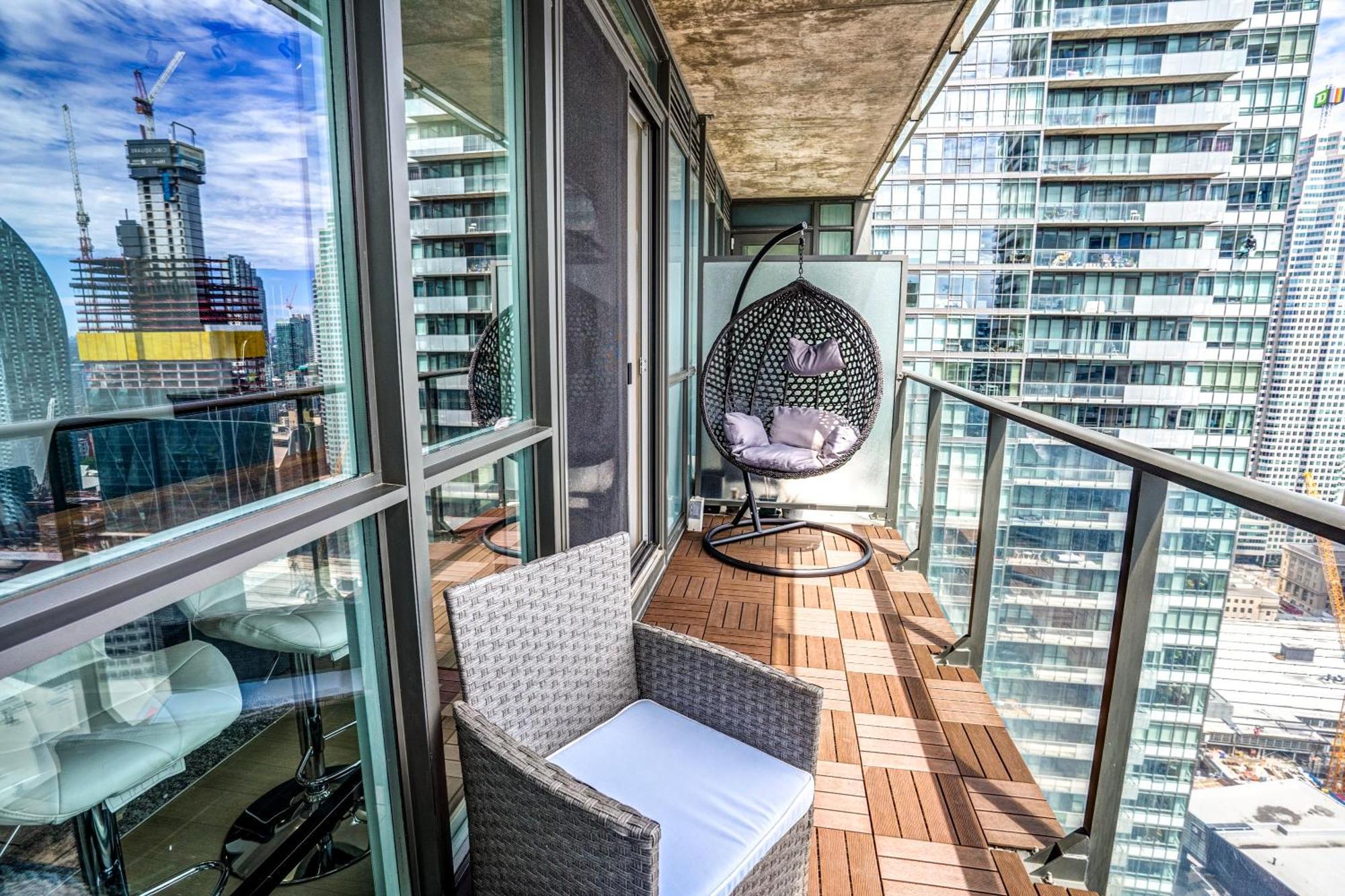 Luxury Condo Living Downtown Toronto Extérieur photo